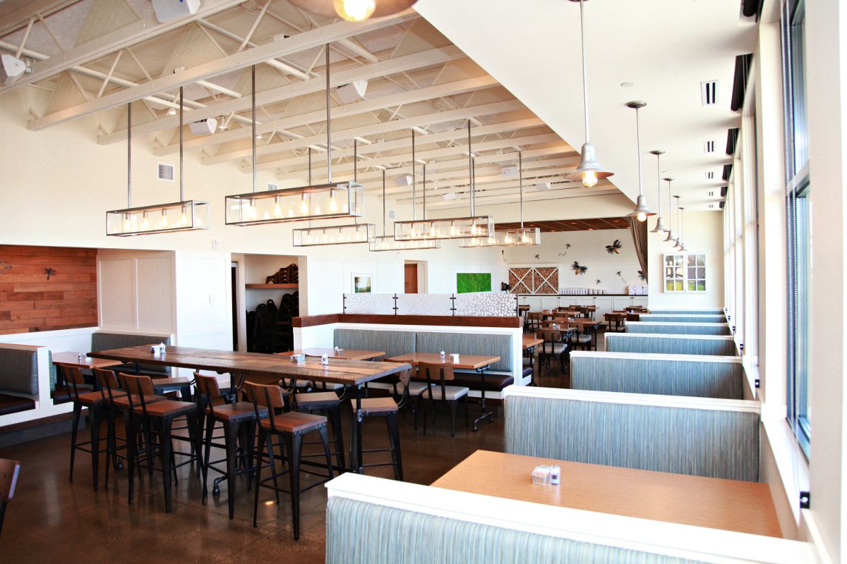 The Porch, Main Dining