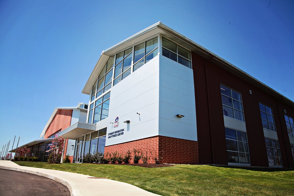 RMU Student Rec Center Fitness Room Exterior 2